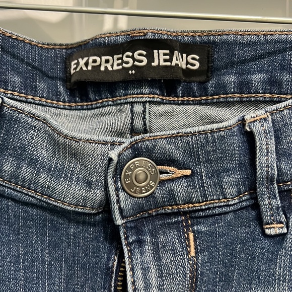 Express Mid Rise legging - Picture 3 of 5